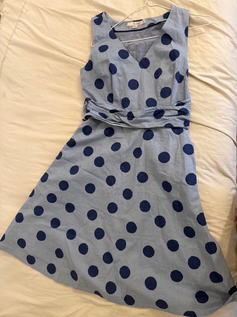 Blue dress with polka dots